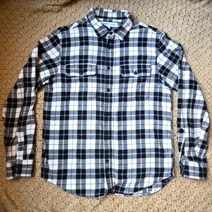 Old Navy Black & White Plaid Button-up Long Sleeved Flannel Shirt M